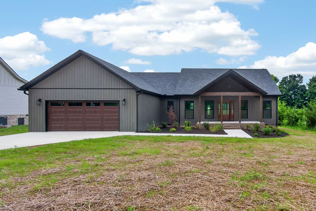 130 Bilbrey Road, Livingston