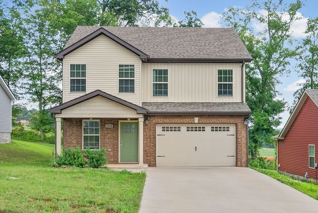 1224 Cardinal Creek Dr, Clarksville