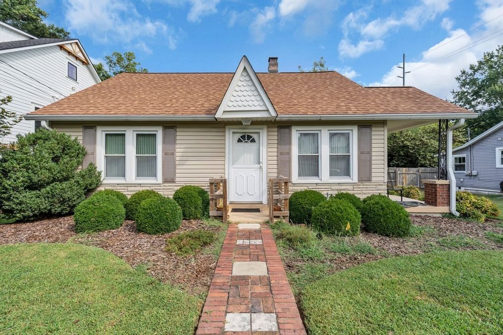 5302 Elkins Ave, Nashville