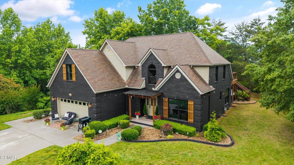 704 Blue Dun Court, Pigeon Forge
