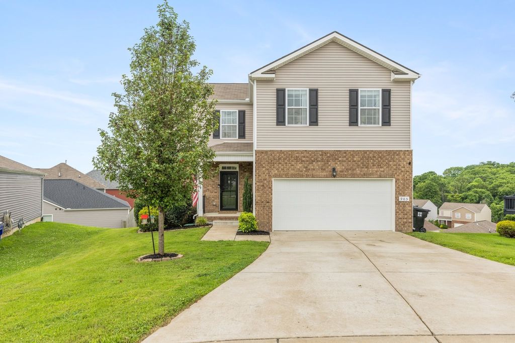 905 Aberdeen Ct, Columbia
