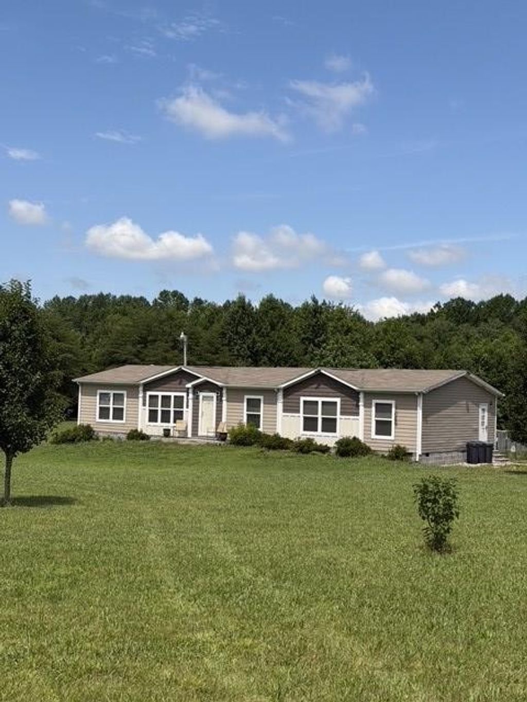 4055 S Bunker Hill Rd, Cookeville