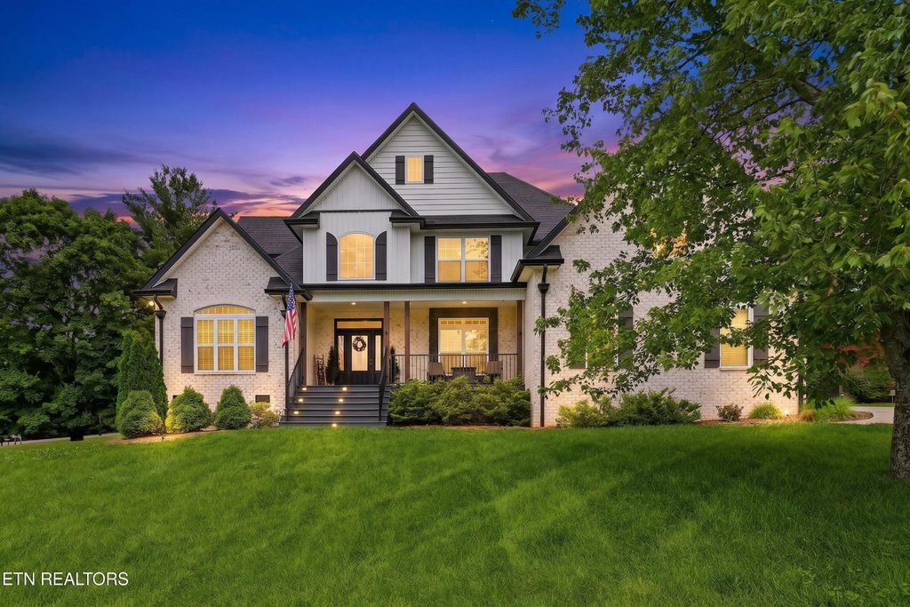 3806 Admirality Lane, Knoxville