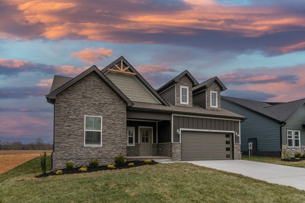 1584 Hidden Creek Trail, Clarksville