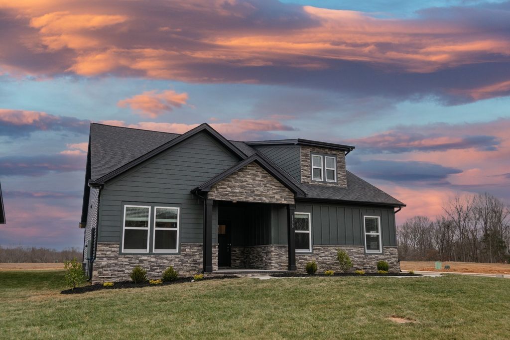 1590 Hidden Creek Trail, Clarksville