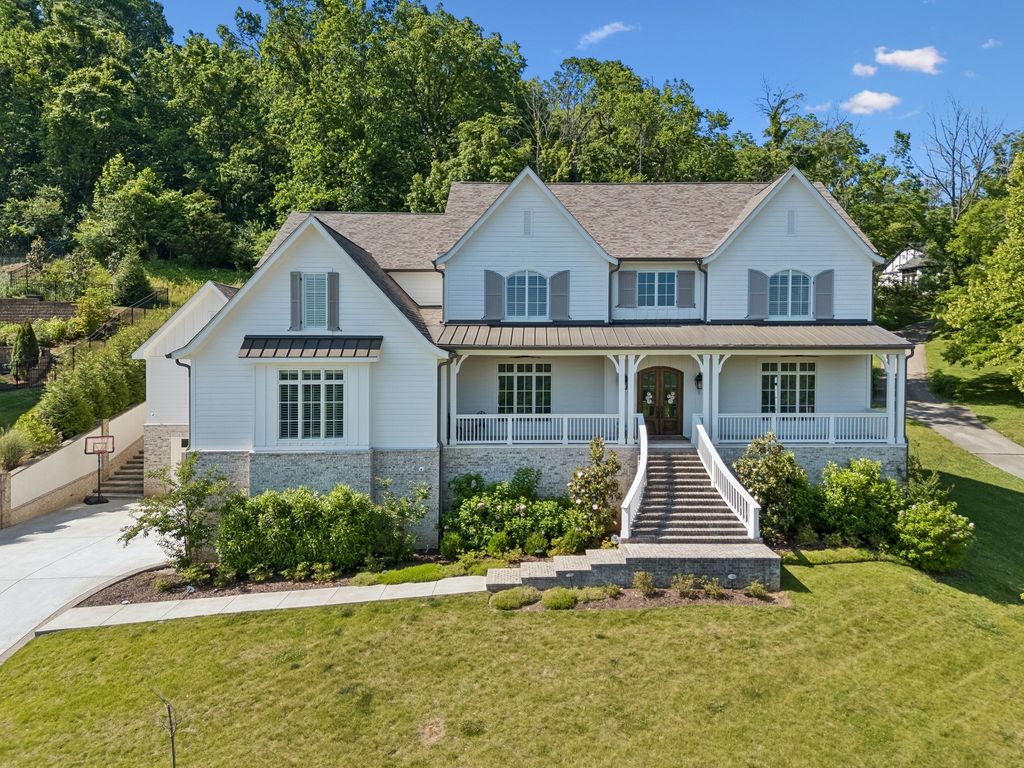1019 Stockett Dr, Nashville