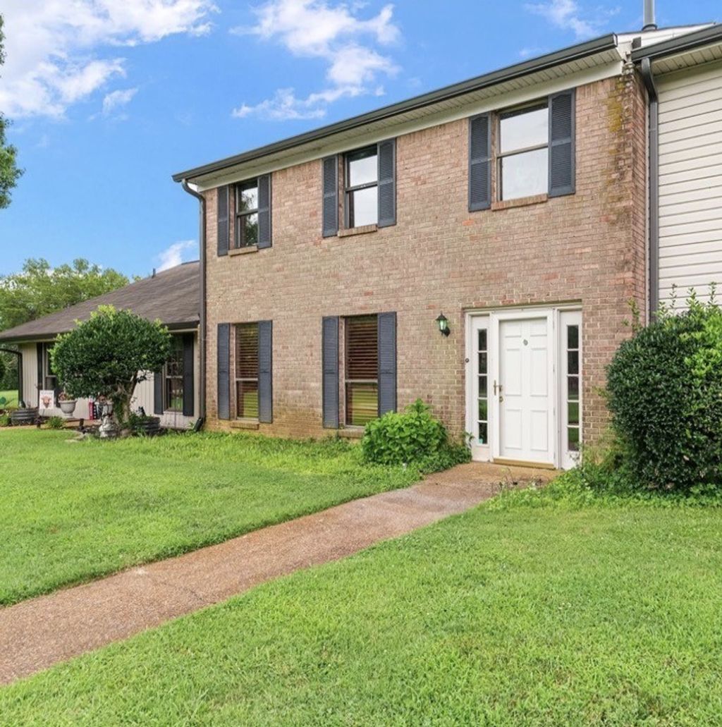 4001 Anderson Rd U140, Nashville