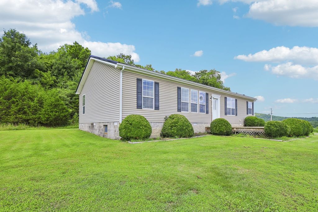 233 Scenic Ln, Auburntown