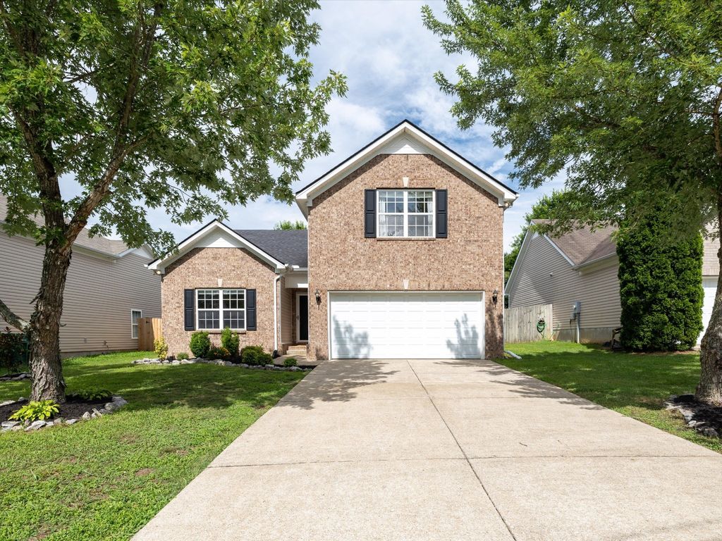 2132 Deer Valley Dr, Spring Hill