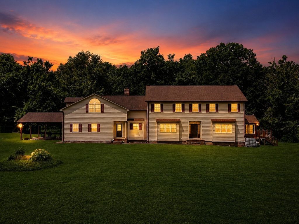 745 Union Ridge Road, Wartrace