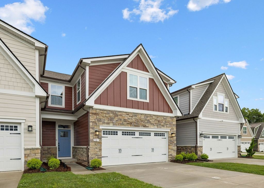 307 Lantern Cir, Gallatin