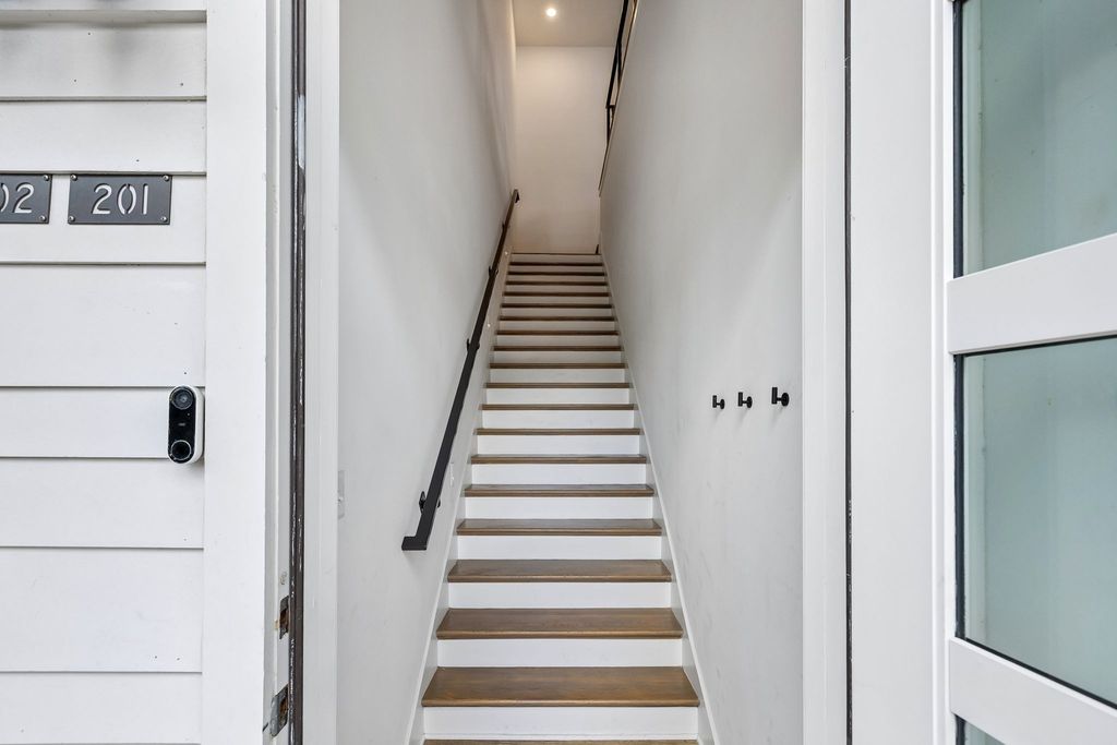 411 Merritt Ave 211, Nashville