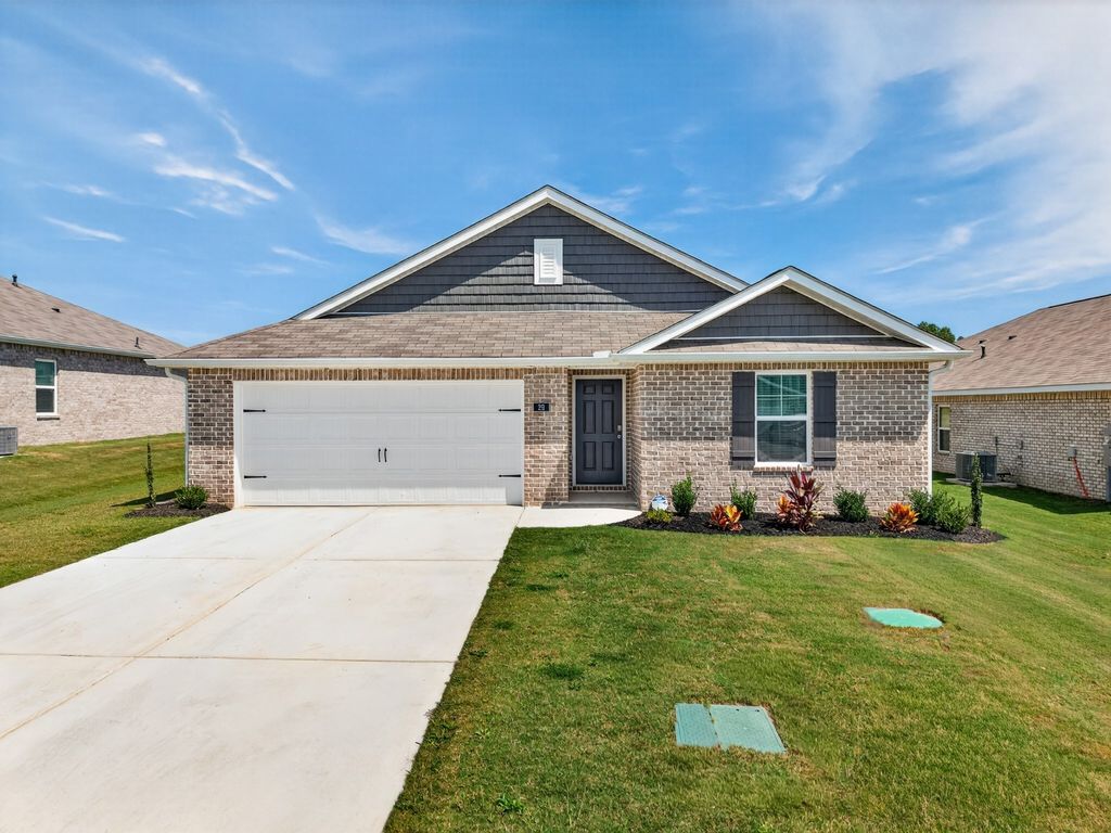 29 Annie Kate Dr, Fayetteville