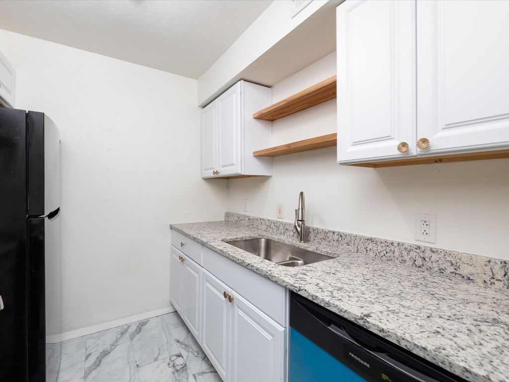 810 Bellevue Rd 192, Nashville