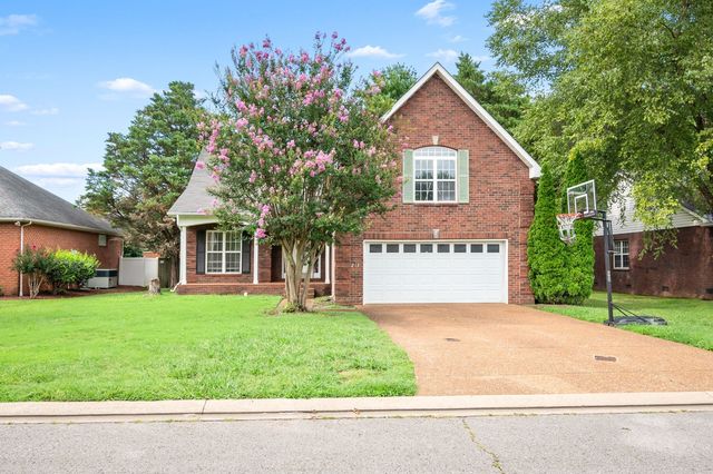 215 Black Bear Trl, Murfreesboro