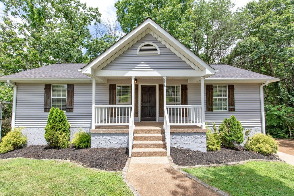 516 Ashlawn Cir, Nashville