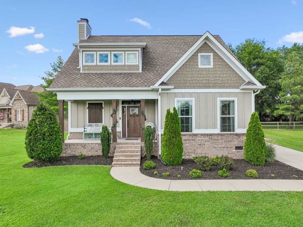 1107 Meriweather Ln, Lebanon