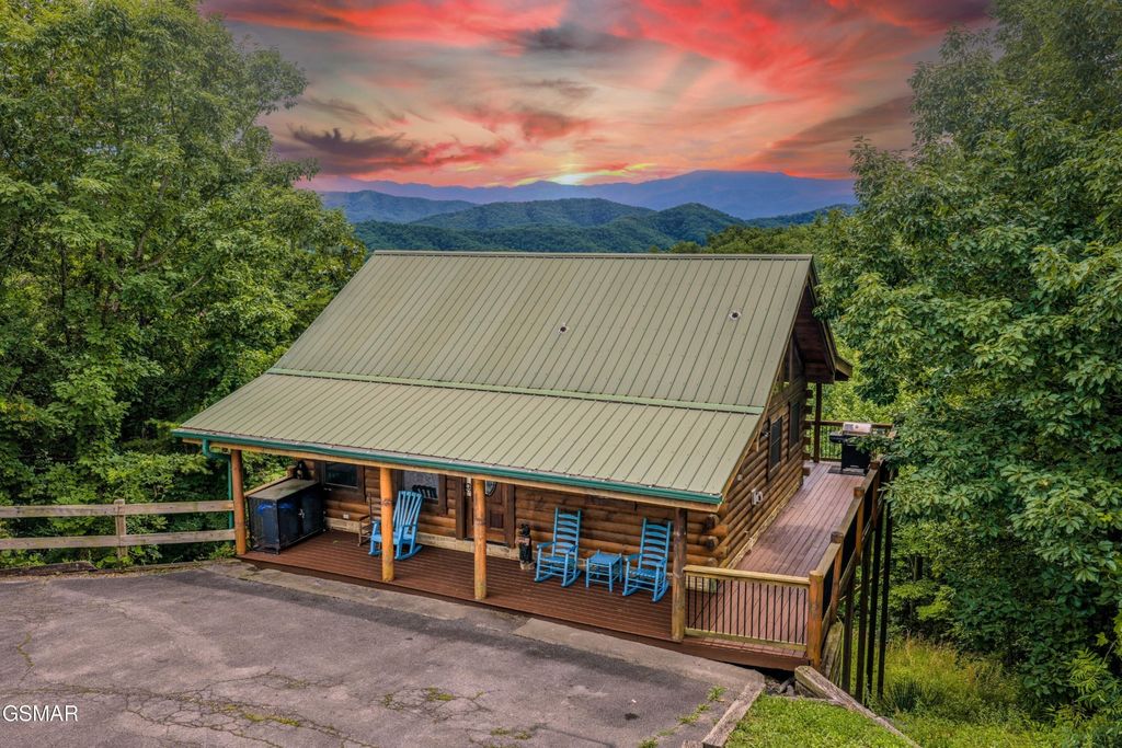 989 Autumn Ridge Way, Sevierville
