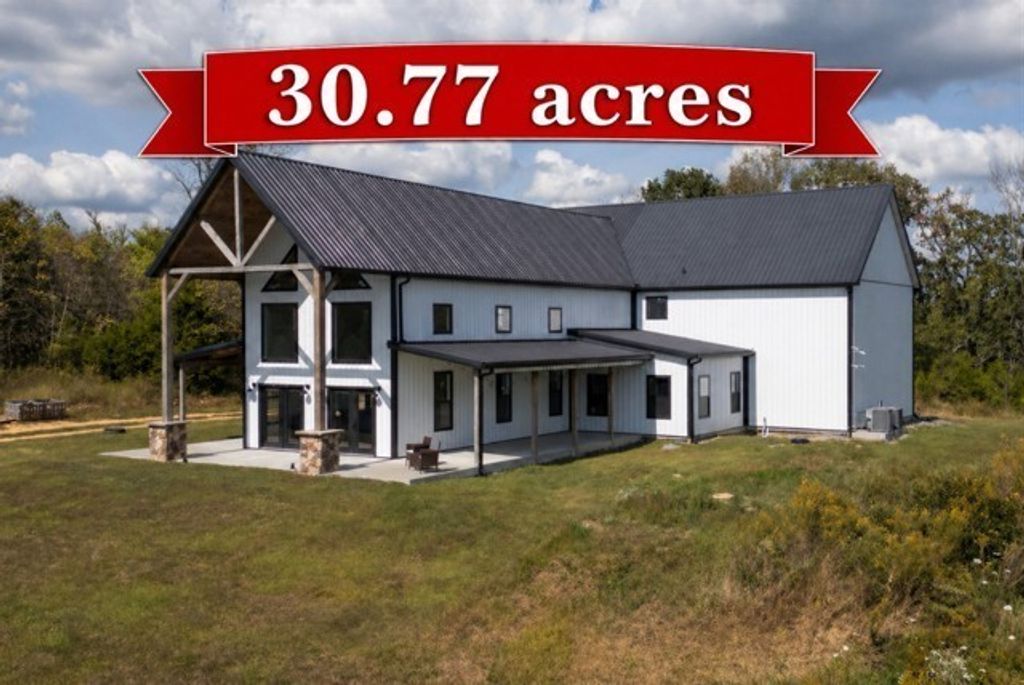 4467 Old Highway 52 E, Westmoreland