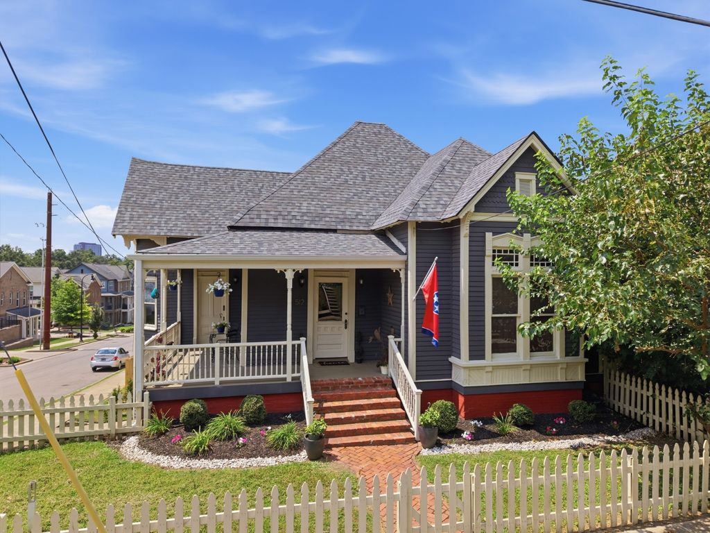 512 S 9th St, Nashville
