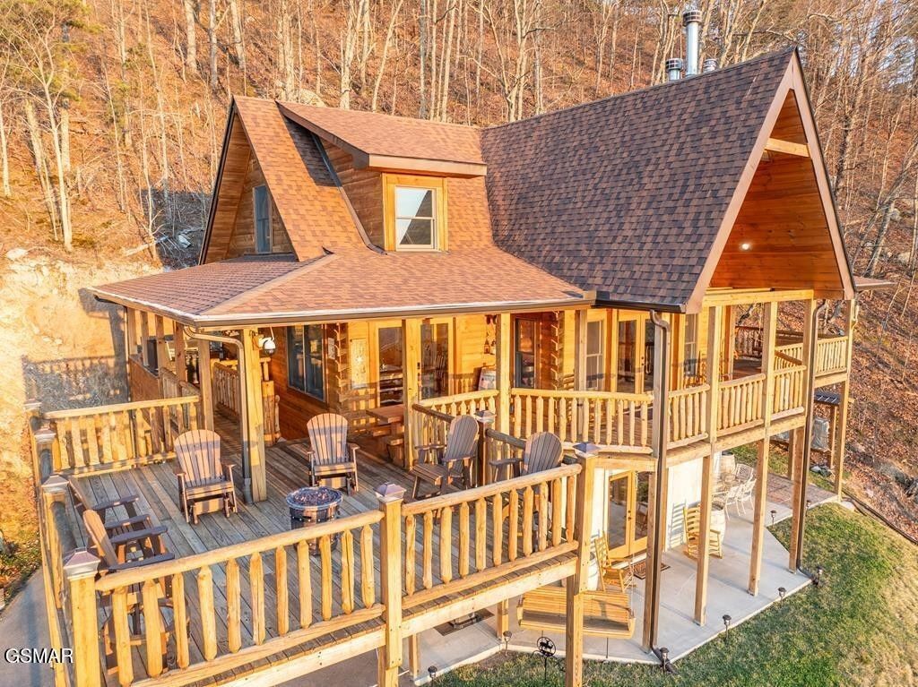 4015 Ravens Den Way, Sevierville