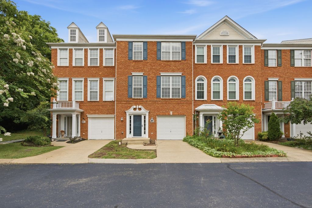 7252 Highway 70 S 402, Nashville