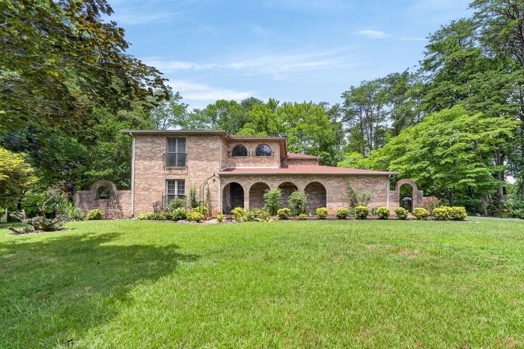 1738 Heathrow Dr, Cookeville