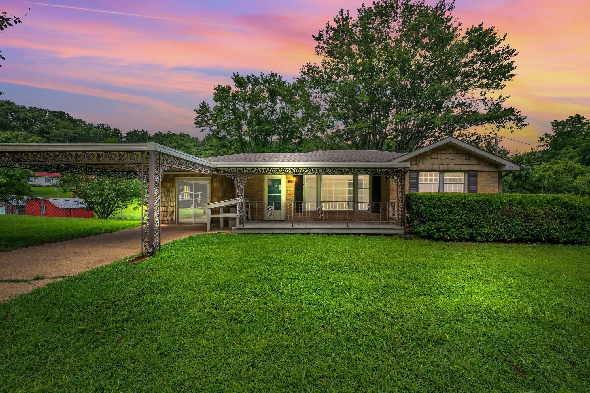 Photo of Listing #3286027