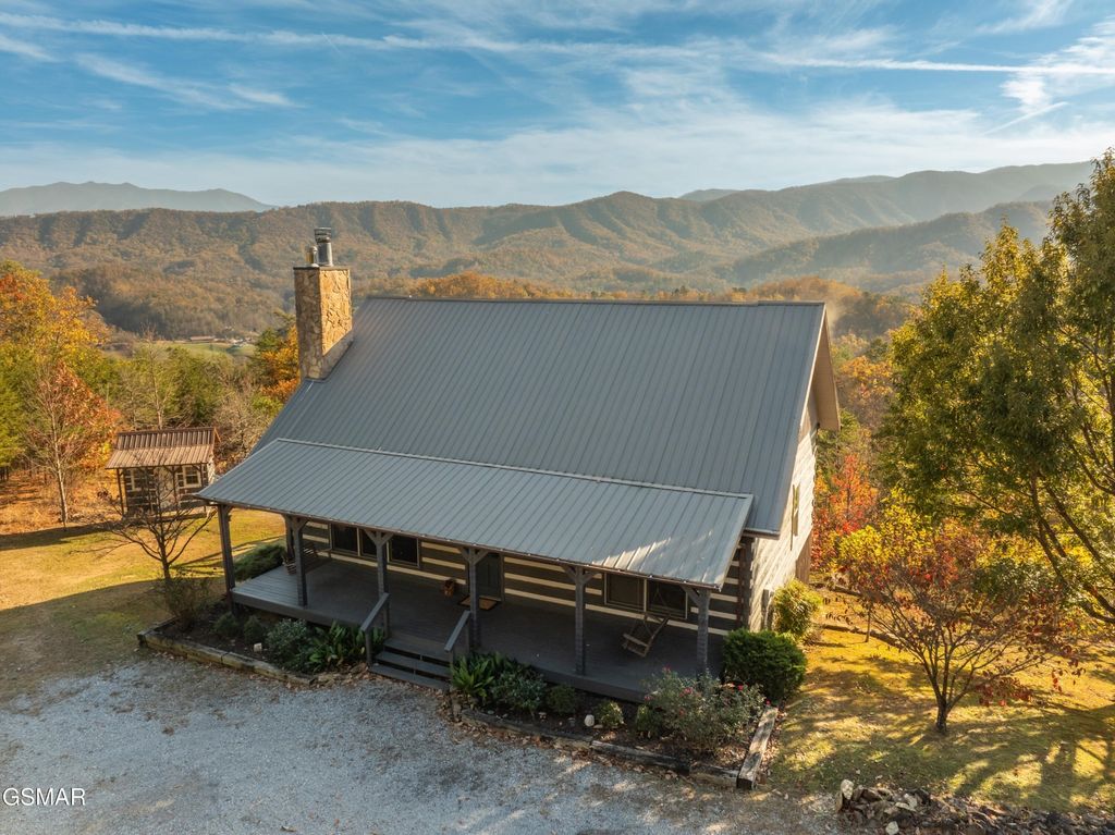 1114 Bear Paw Ridge Way, Sevierville