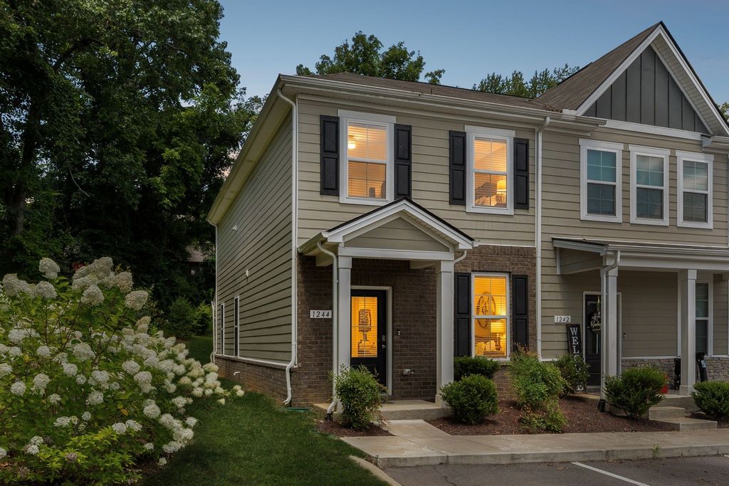 1244 Mason Dl, Columbia