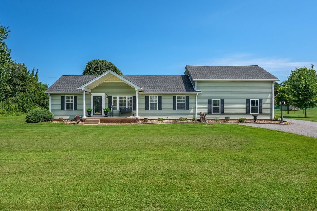 5123 E Division St, Mount Juliet
