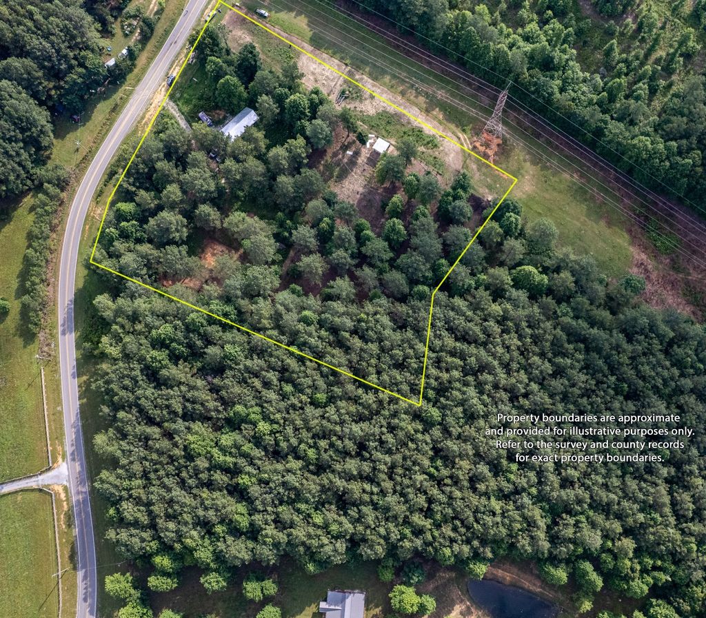 221 Browns Trace Rd, South Pittsburg