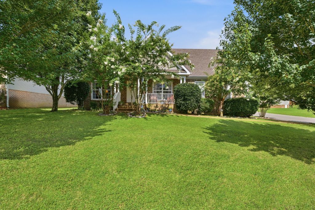 2248 Dewey Dr, Spring Hill