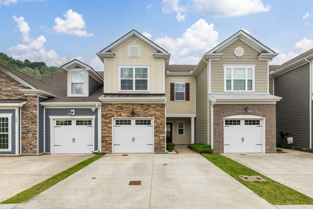 720 Finse Dr, Spring Hill