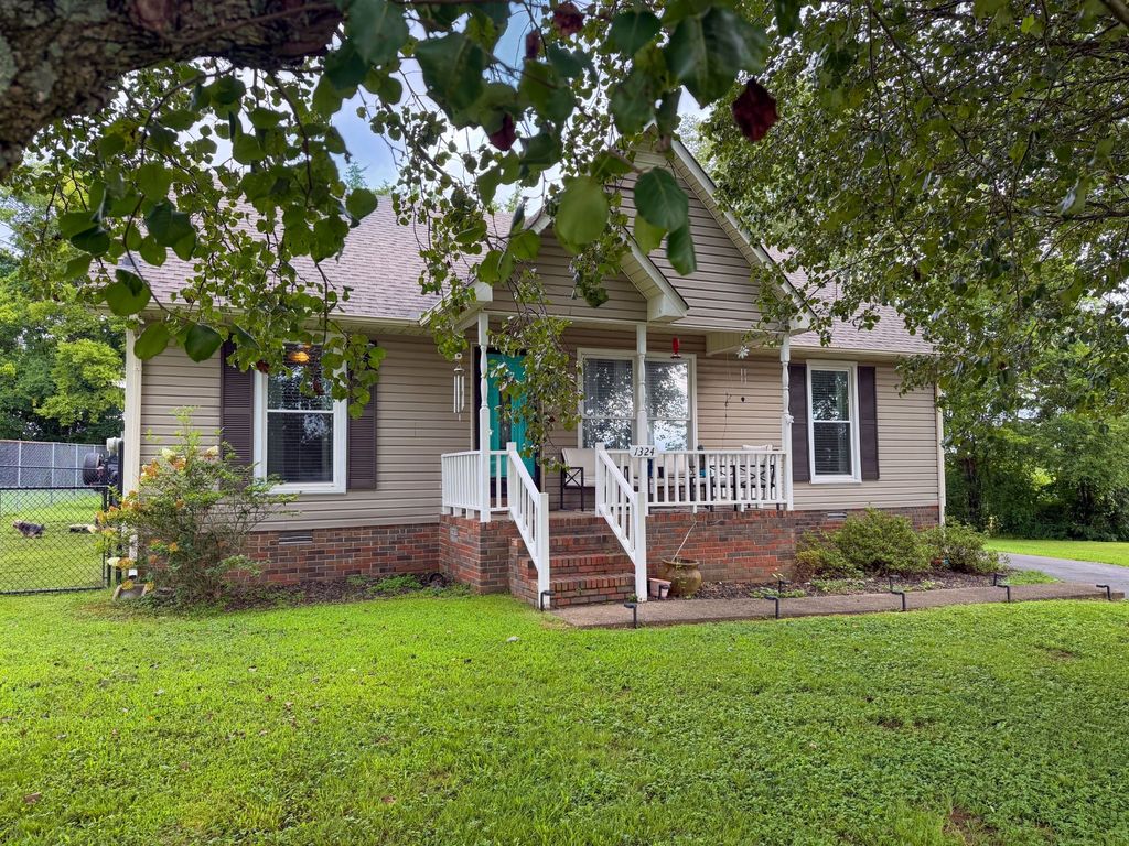 1324 Sunnybrooke Ct, Pulaski