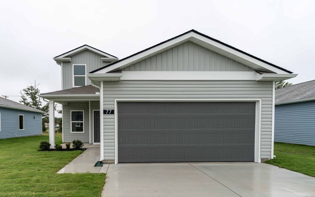 24 Stonehenge Circle, Manchester