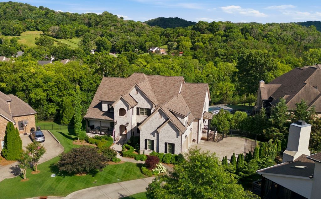 2205 Stardust Ct, Franklin