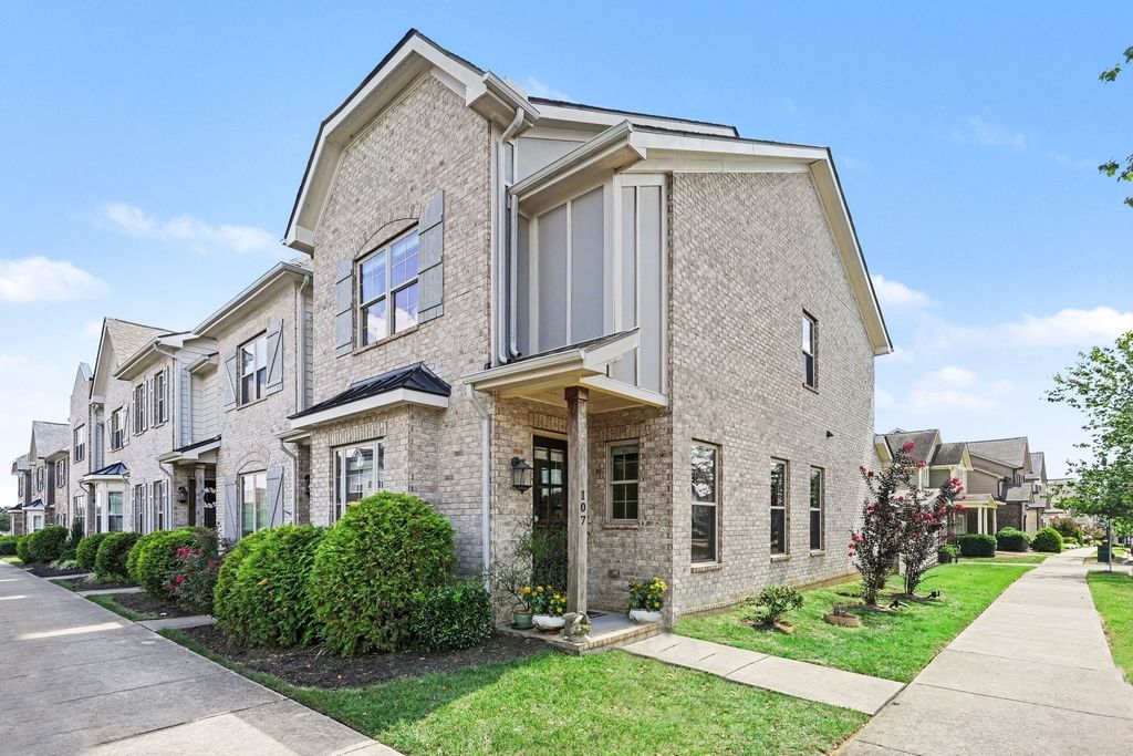 107 Savannah Ave, Pleasant View
