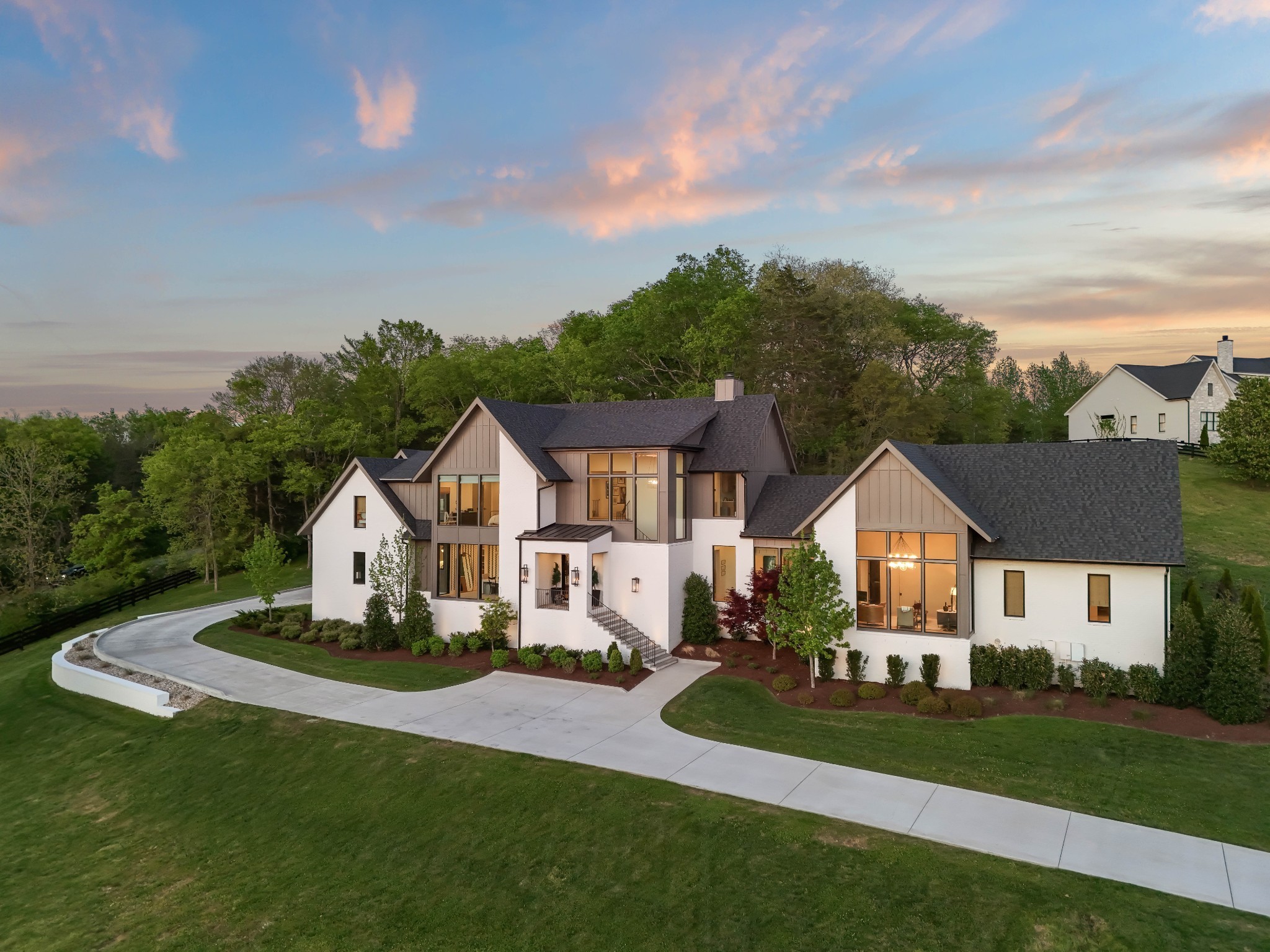 Photo of Listing #3288212