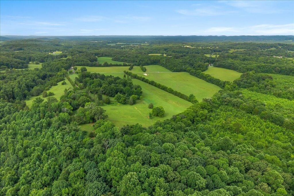 211 County Road 617, Athens