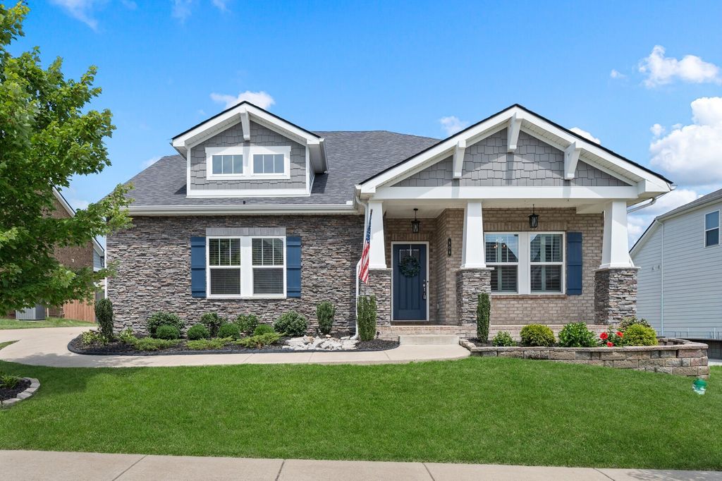 804 Ravensdowne Dr, Nolensville