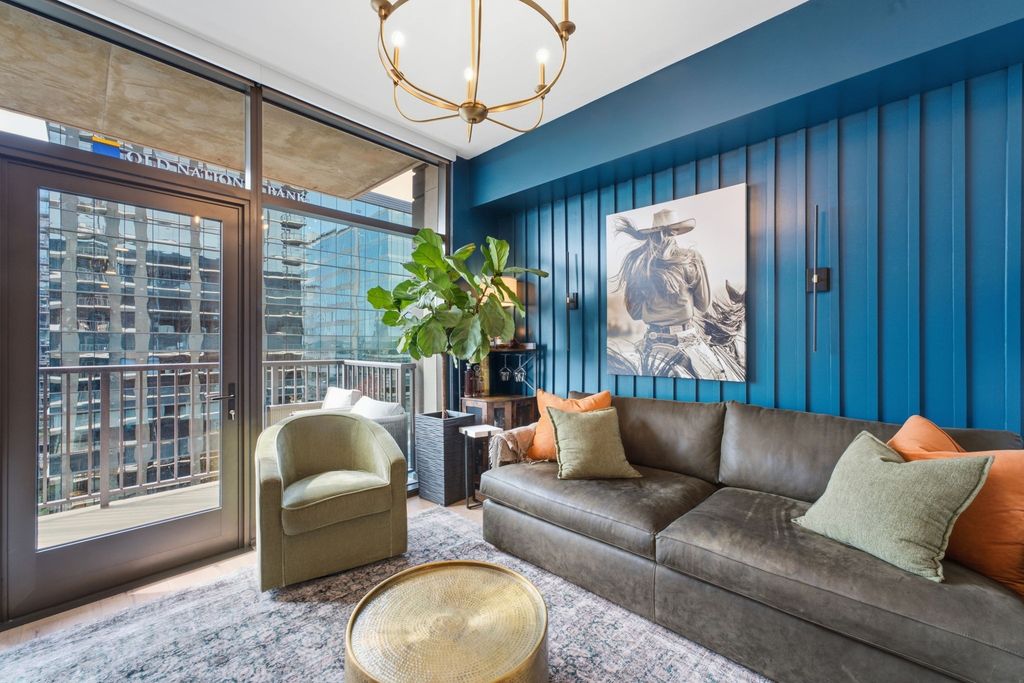 1212 Demonbreun St 1506, Nashville