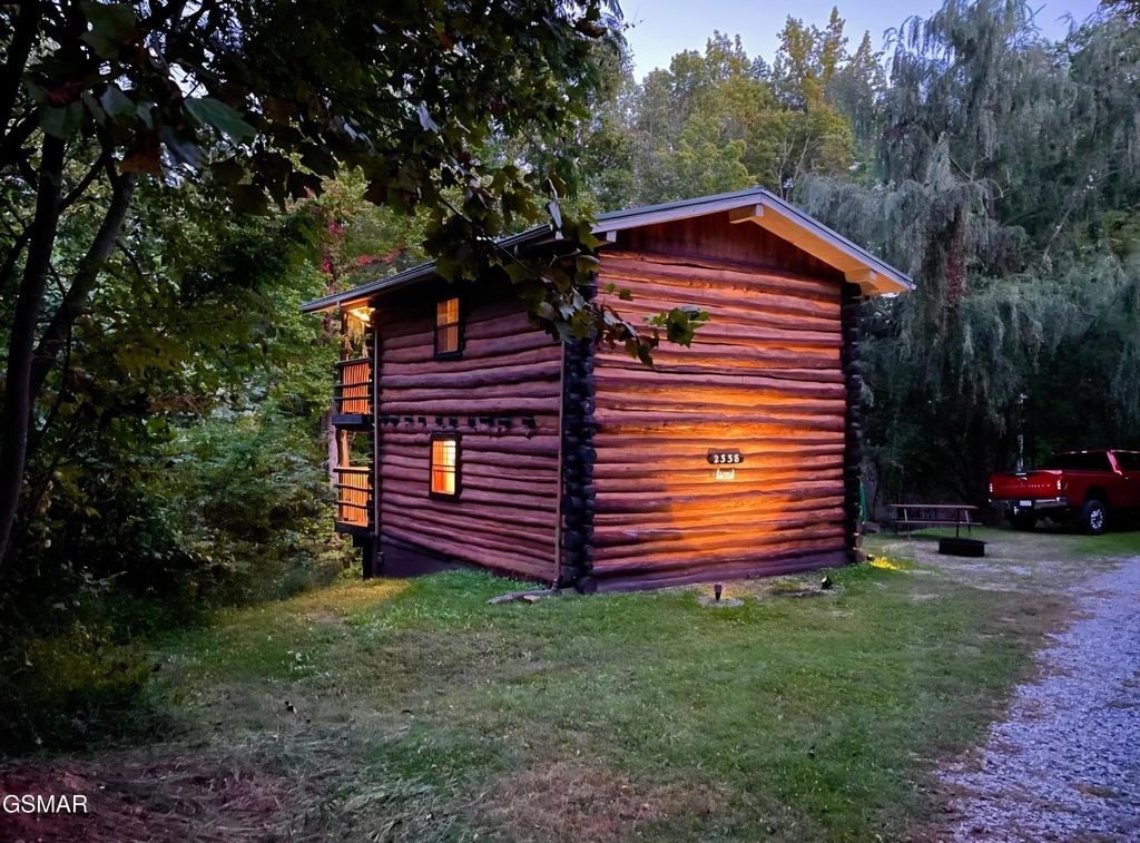 2338 Jims Way, Sevierville