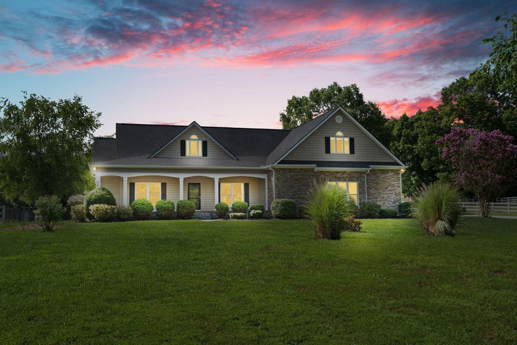 3517 Henson Gap Road, Dunlap