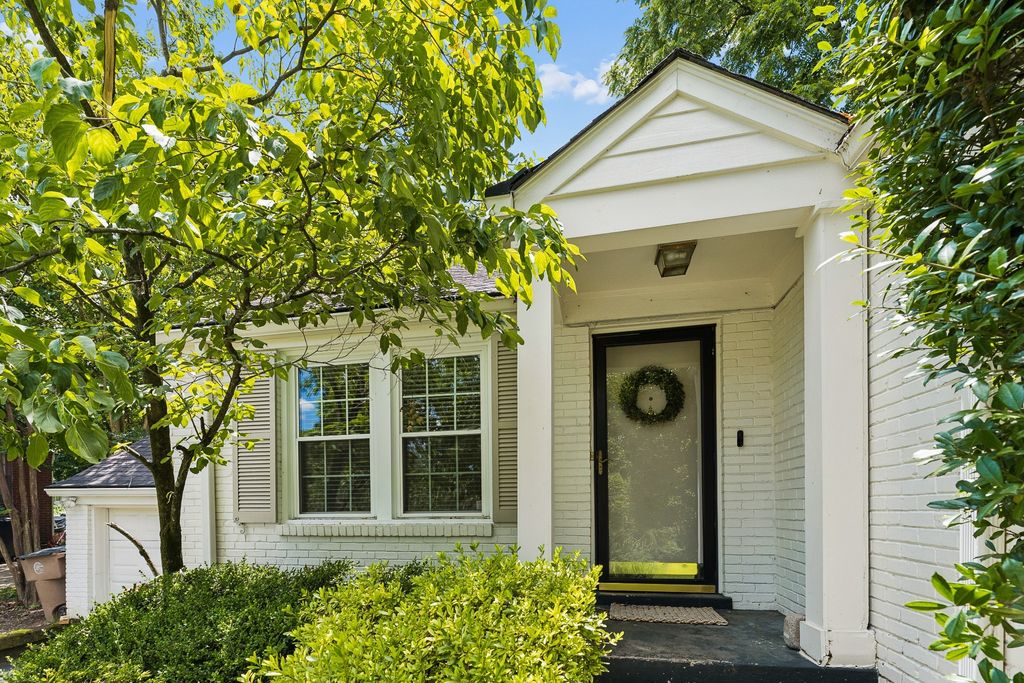 1019 Battlefield Dr, Nashville