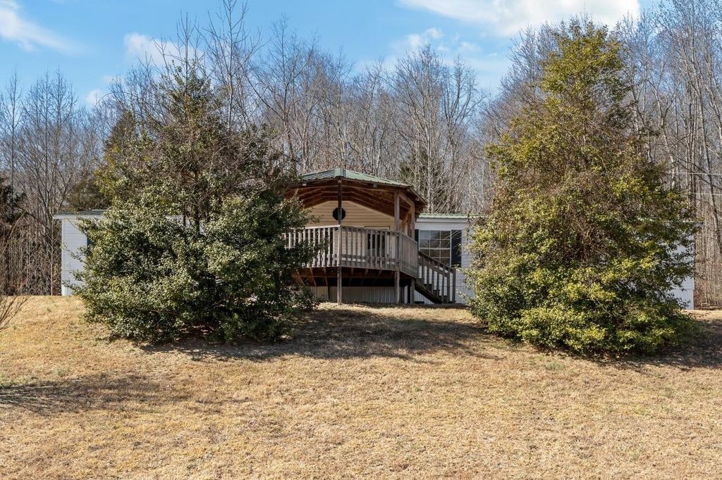 624 Nickletown Rd, Sugar Tree