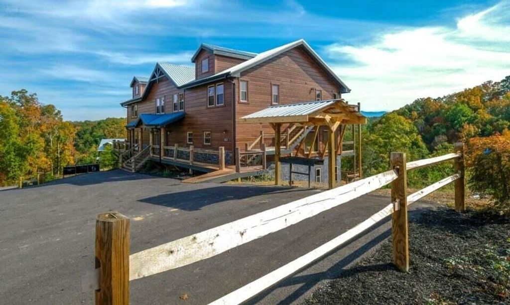 1481 Sleepy Valley Lane, Sevierville