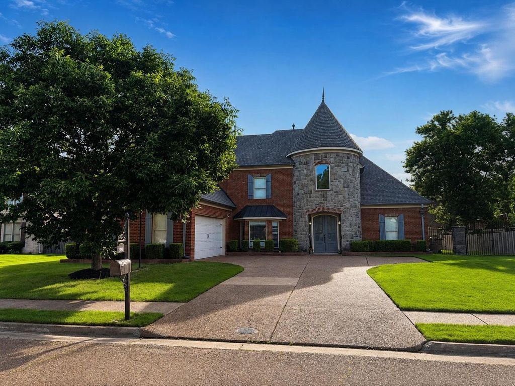 2339 Meverett Ln, Cordova