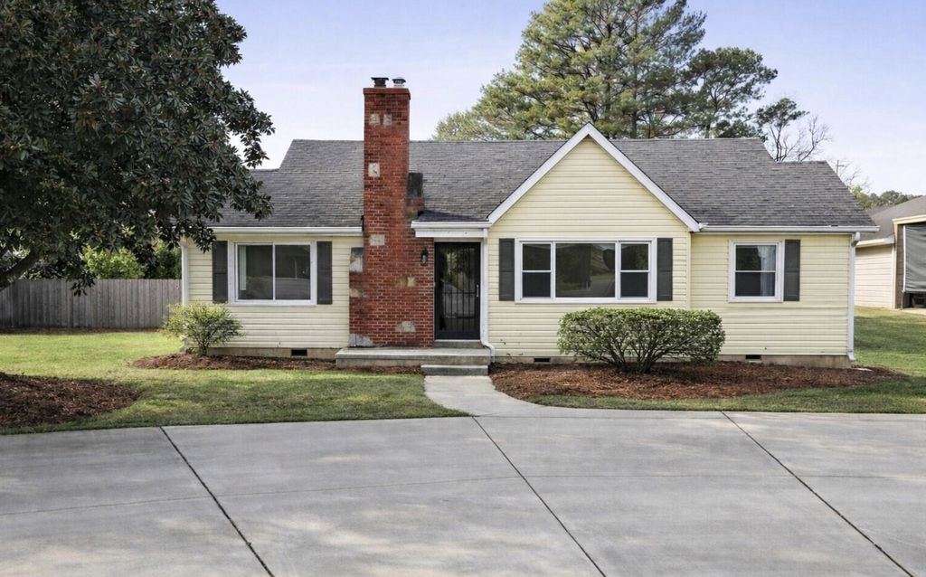 583 N Broad St, Lexington