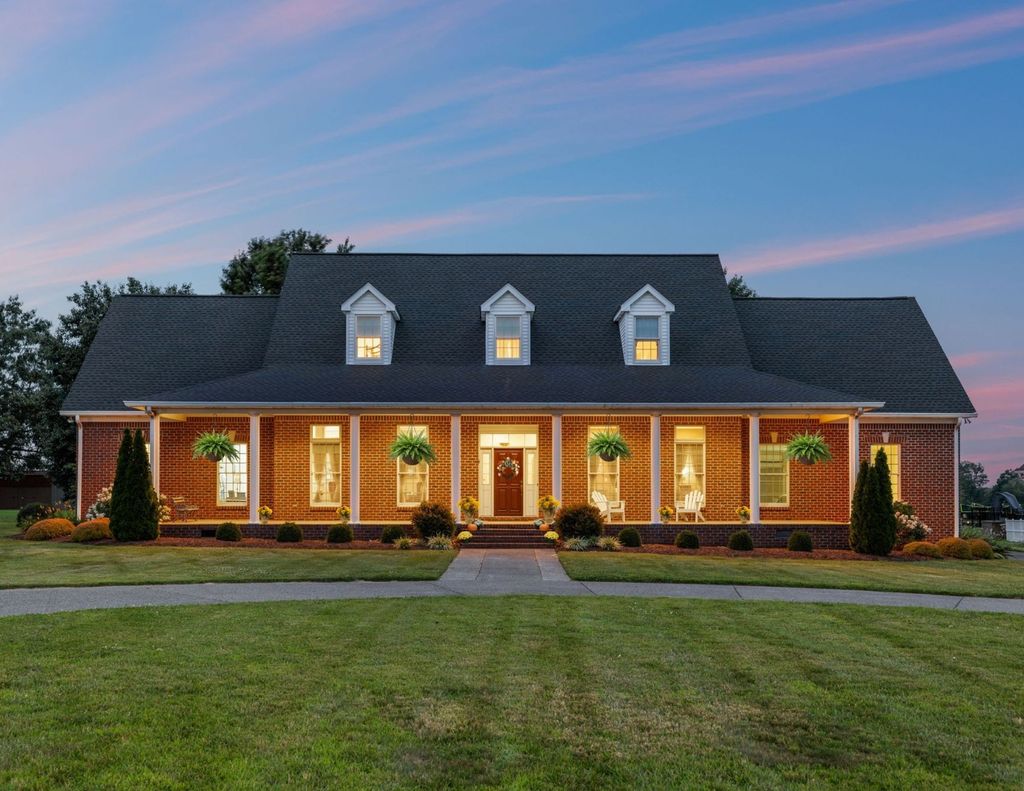 108 Ewing Dr, Portland